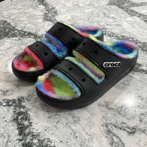 92. BNWOT cozzzy sandal crocs